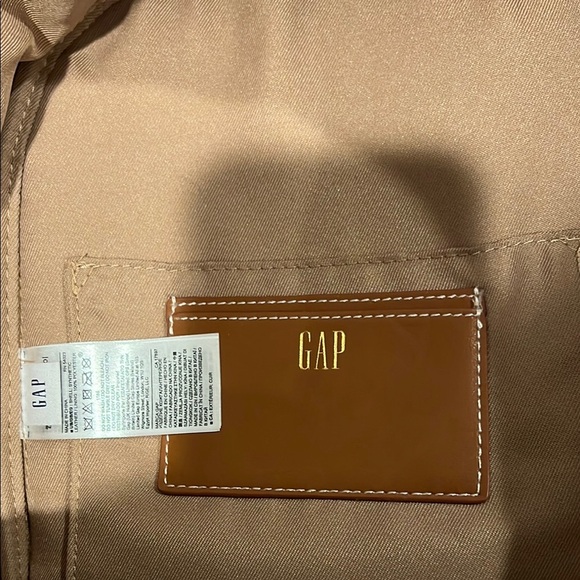 Tan GAP Backpack - Picture 2 of 3
